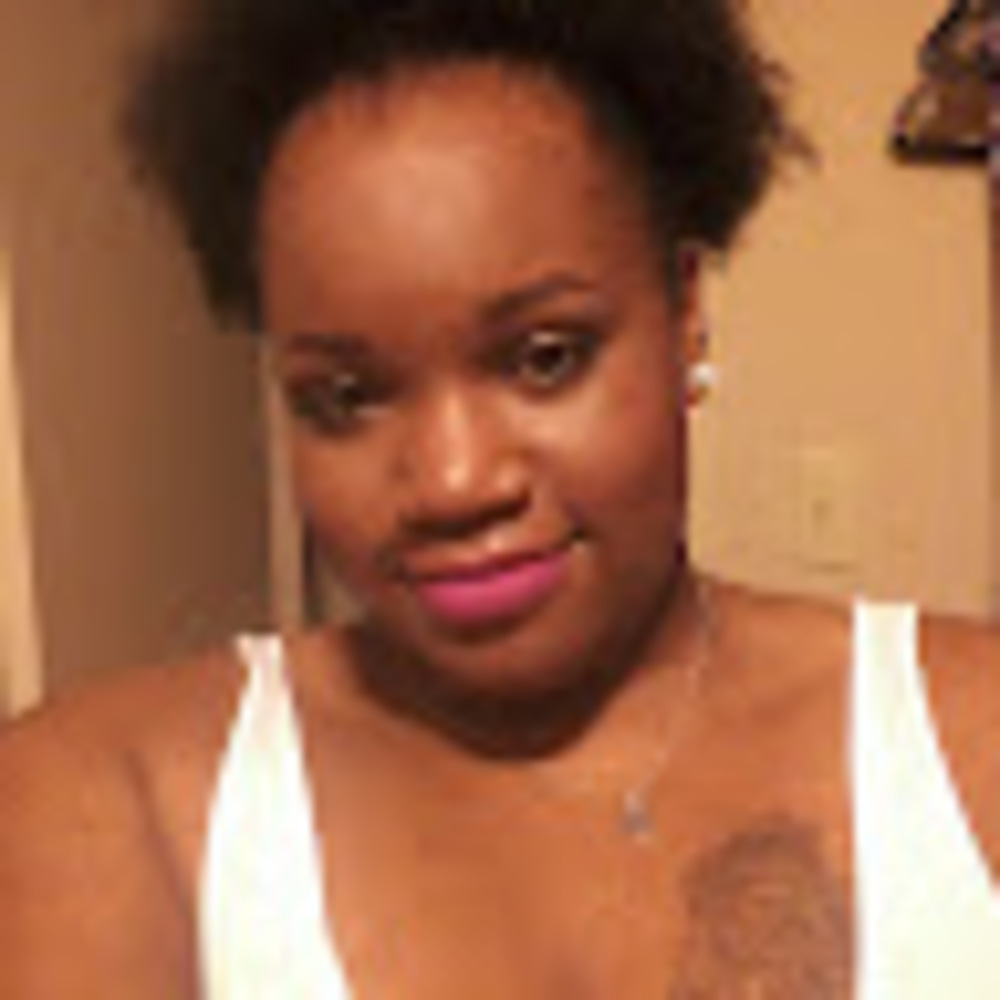 Meet your Posher, Monica